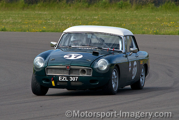 Noel Kavanagh, MGB Roadster