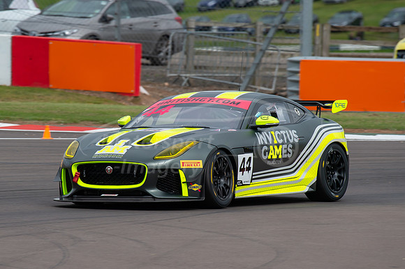 Invictus Games Racing - Jaguar F-TYPE SVR GT4  Paul Vice / Stev
