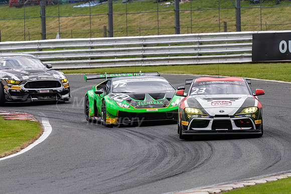 23  Sam Smelt / James Kell,  Toyota GR Supra GT4