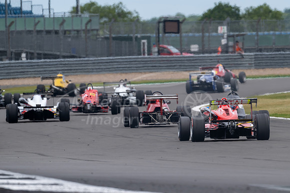 A Very varied field for the Monoposto race