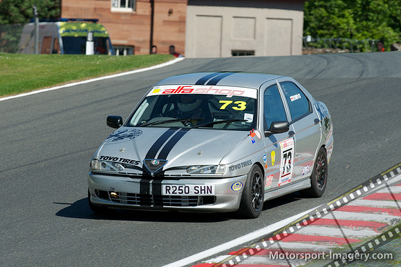Mathew Flynn, Alfa 146