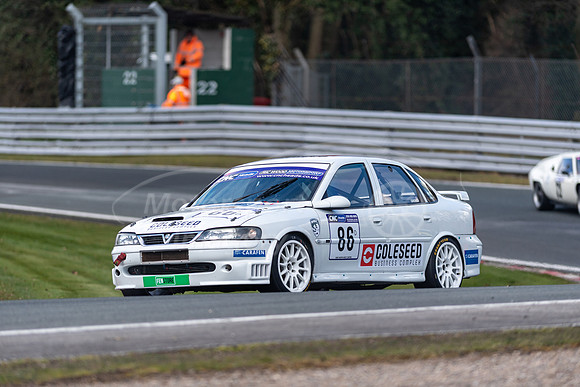 86 Marshall Groves- Vauxhall Vectra Challenge