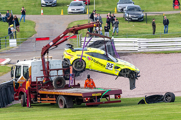 95  Conner O’Brien / Patrick Kibble, TF Sport Aston Martin Vantage AMR GT4