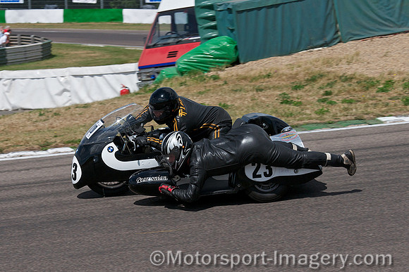 Christopher Pearson - BMW R75