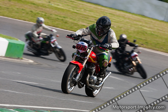 Kawasaki KH750 Bike 1275