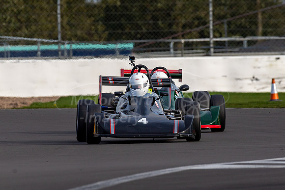 4 Steve Farrell Reynard SF79