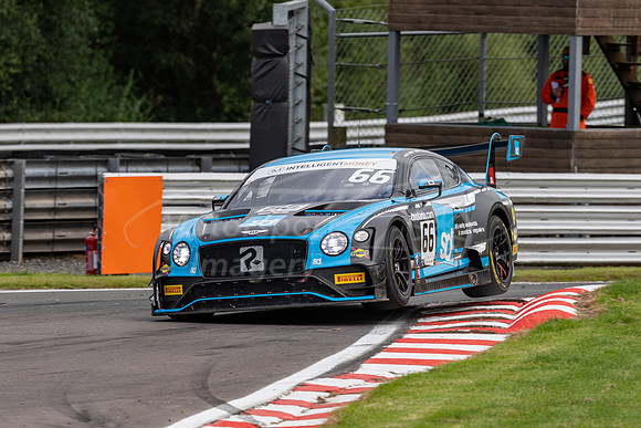 66  Nick Jones / Scott Malvern,  Team Parker Racing Bentley Continental GT3
