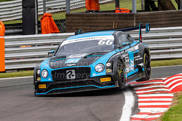 66  Nick Jones / Scott Malvern,  Team Parker Racing Bentley Continental GT3