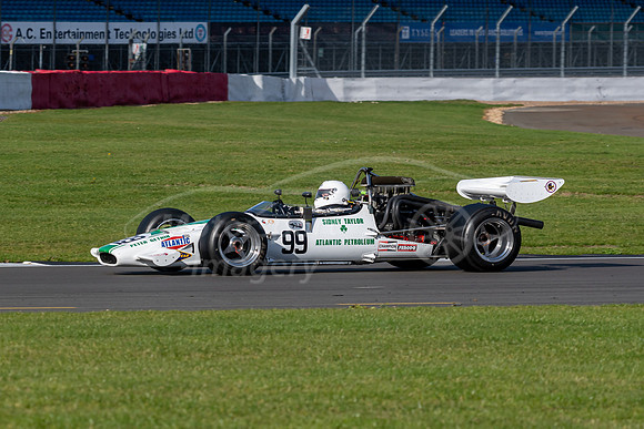 99 Matthew Wurr McLaren M10B