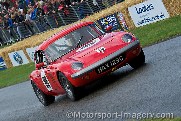 Stephen Bond, Lotus Elan