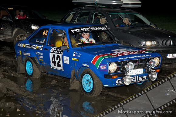 Bob Adamson, Dick Wardle, Escort RS1800
