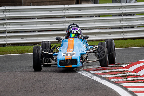 39 Henry Chart Van Diemen RF81