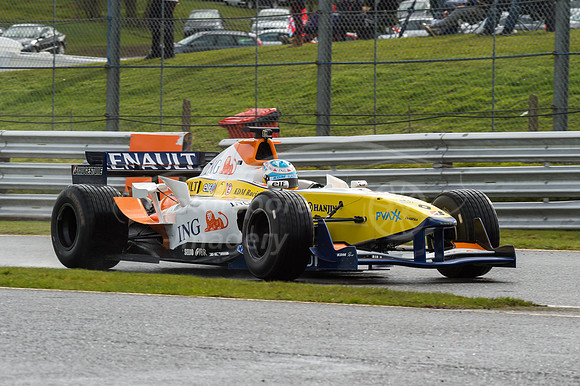 Renault , ING