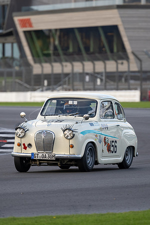 156 Rhea Sautter / Andrew Newall, Austin A30 Speedwell