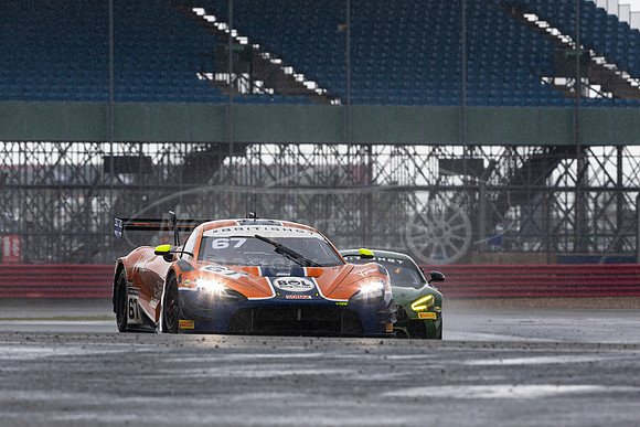 67 Simon Orange / Tom Roche