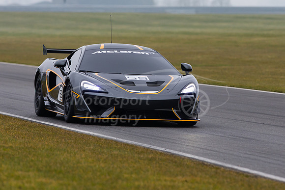 Black Bull Ecurie Ecosse  McLaren 570S GT4
