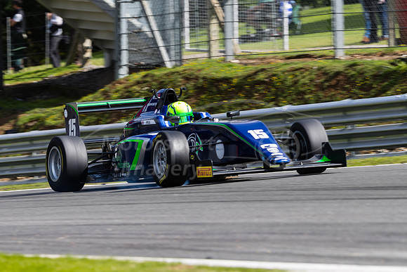 15  James Pull