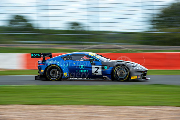 2  Mark Farmer / Nicki Thiim, TF Sport - Aston Martin V8 Vantage