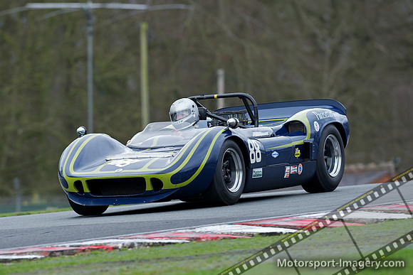 Marcus T Mussa, McLaren M1B