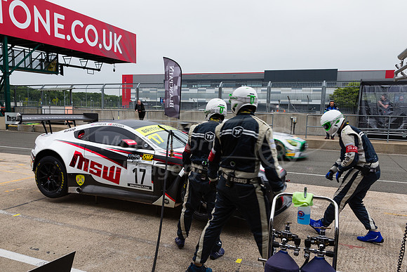 17 Derek Johnston / Marco Sorensen