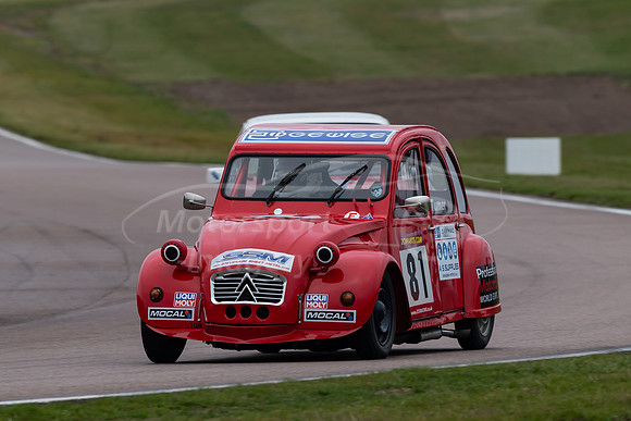 81 Simon Turner