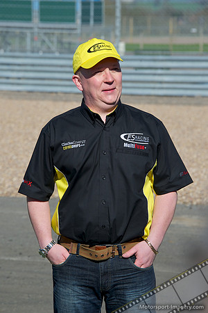 Chris James, Vauxhall Vectra