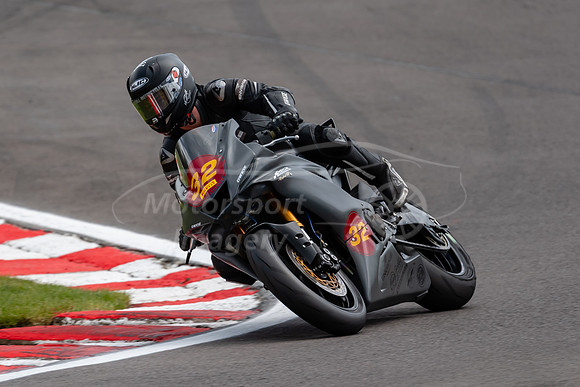 32 Mark Piper Yamaha,