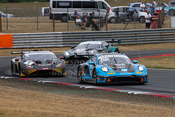 66 Nick Jones / Sven Müller