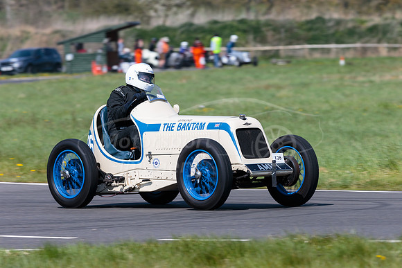 126 Neil THORP  SINGER SPIKINS THE BANTAM