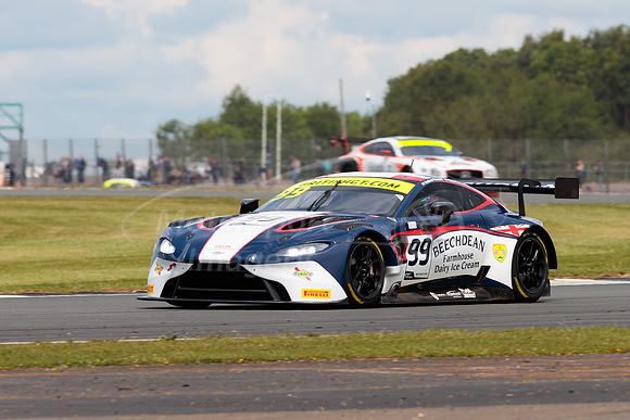 99  Andrew Howard / Marco Sorensen