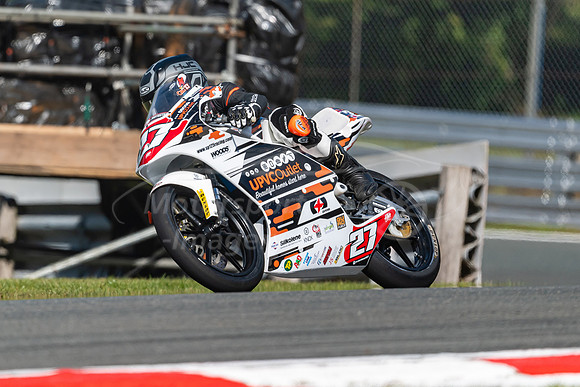 27 Calum Beach Honda