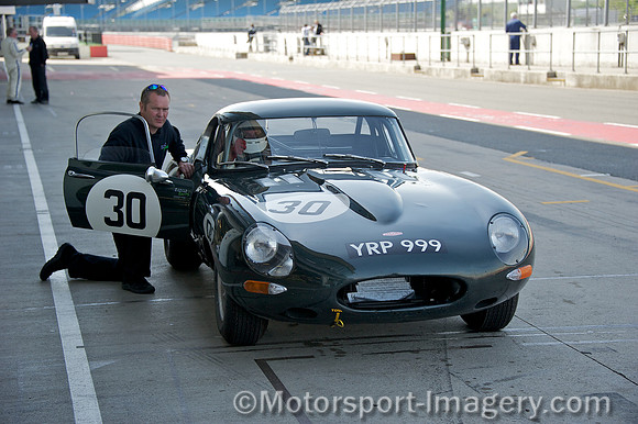Jaguar E-Type, YRP 999