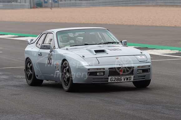 Jakob EBREY  PORSCHE 944