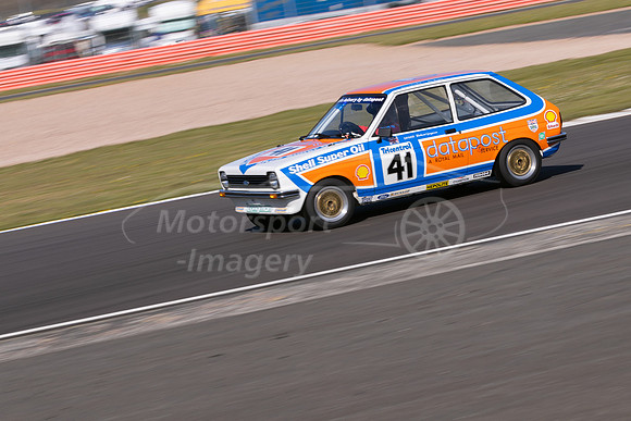 41  Tom BURGESS