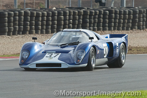 Chevron B16