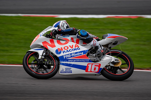 16 Harvey Claridge
