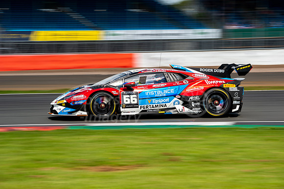 66  Micanek Motorsport ACCR  Josef Zaruba / Jakub Knoll