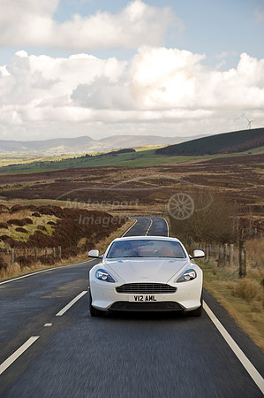 Aston Martin DB9