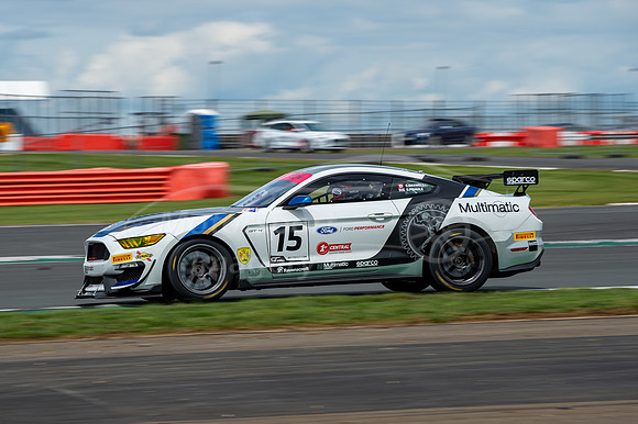 15  Scott Maxwell / Seb Priaulx,