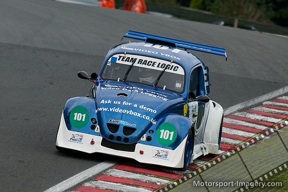 Car 101, Team Racelogic