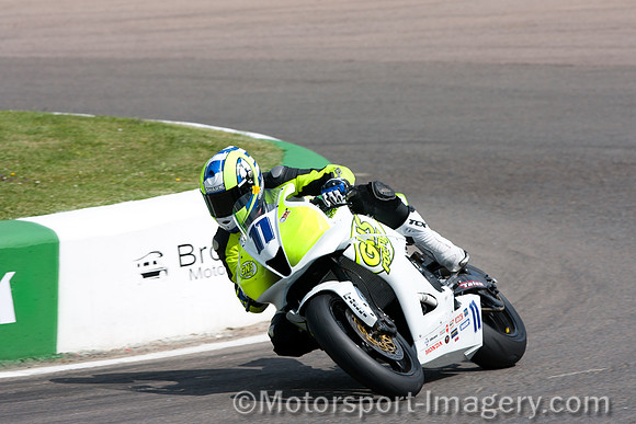 Sean Lowes