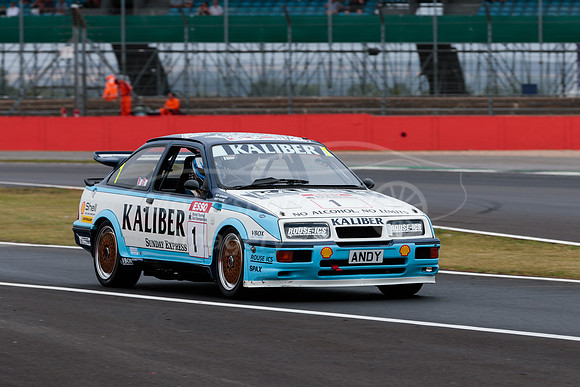 1 Julian Thomas / Calum Lockie