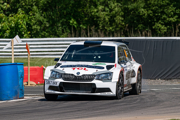 14, Dale Bowen, Damian Cole, Skoda Fabia R5