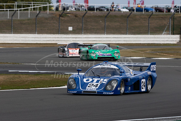 24 Thierry Boutsen