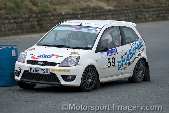 Ean Lewin, Laura Taylor, Ford Fiesta ST150N