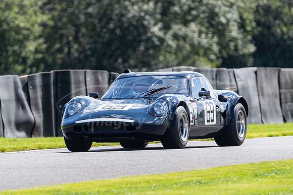 69 Roger Whiteside Chevron B8