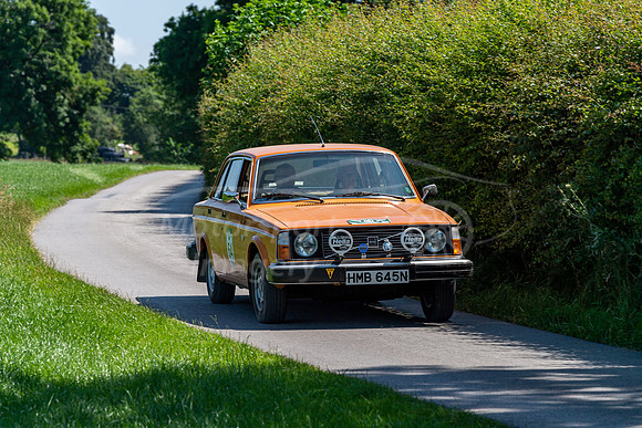 64 Graham Briggs / Nick Middleton