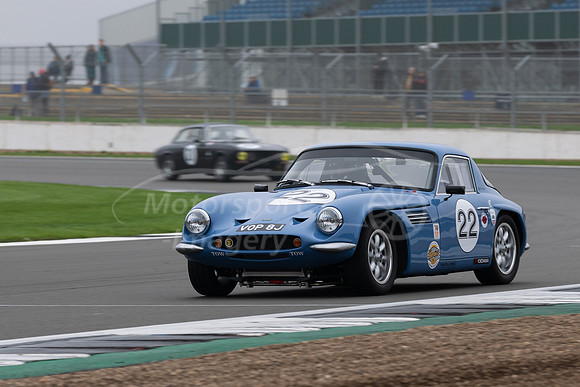 22 Tom Owen