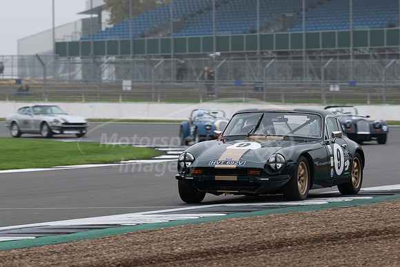 9 Julian Barter