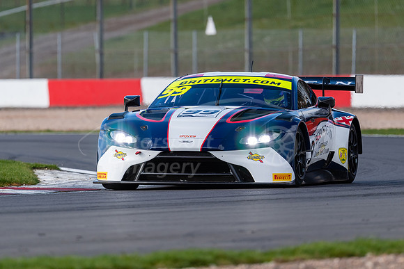 99  Beechdean AMR - Aston Martin V8 Vantage GT3